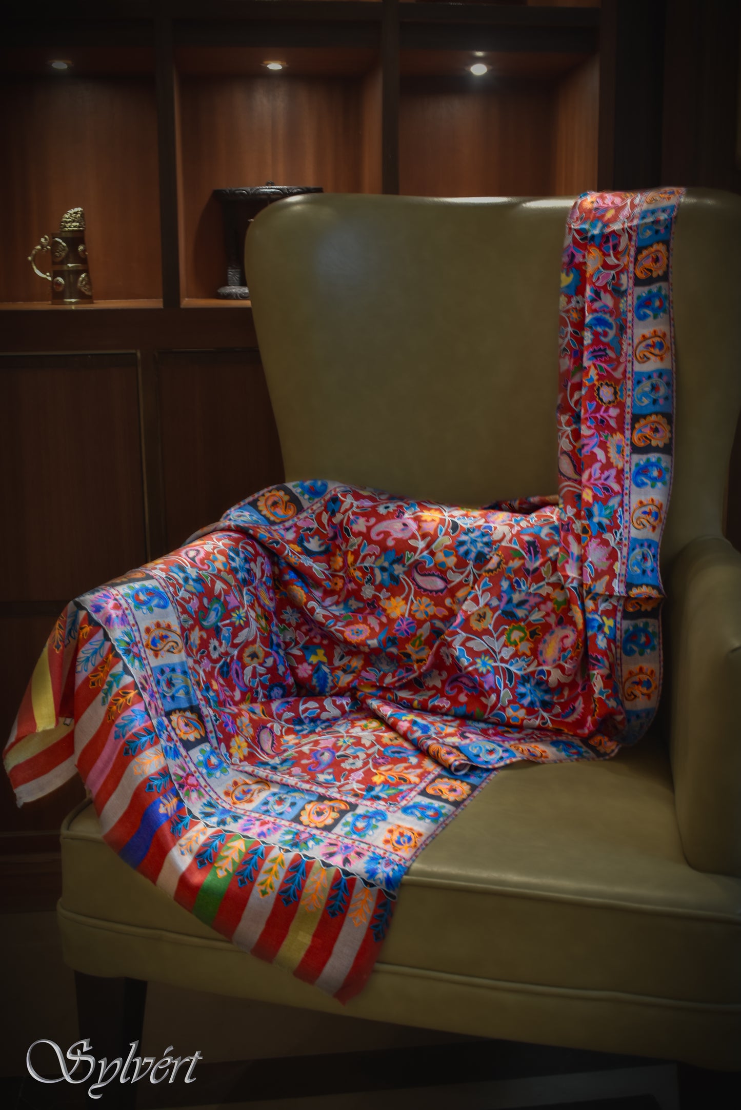 Sylvért, Cashmere, Rivanor, Rivaya, Kalamkari, 100% Natural, Organic Dye, Luxury, Heritage, Sustainable, slow fashion, quiet luxury. Sylvert. Embroidered,