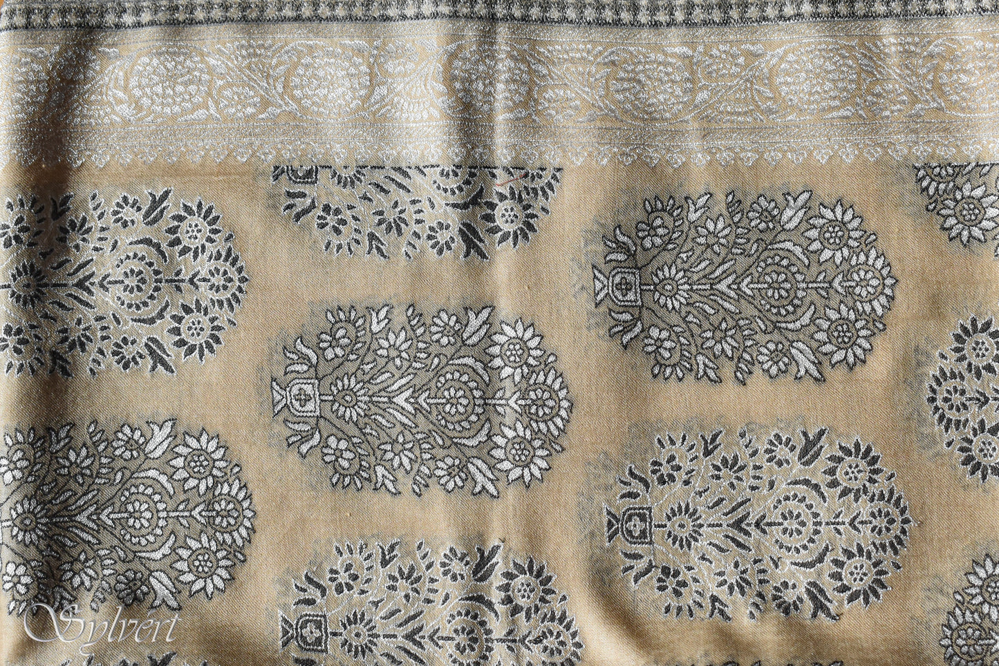 Sylvért, Pashmina, Silk, Coronis, Coronella Serica, 100% Natural, Vegetable Dye, Luxury, Heritage, Sustainable, slow fashion, quiet luxury. Sylvert. hand made, hand loomed. cruelty-free, organic