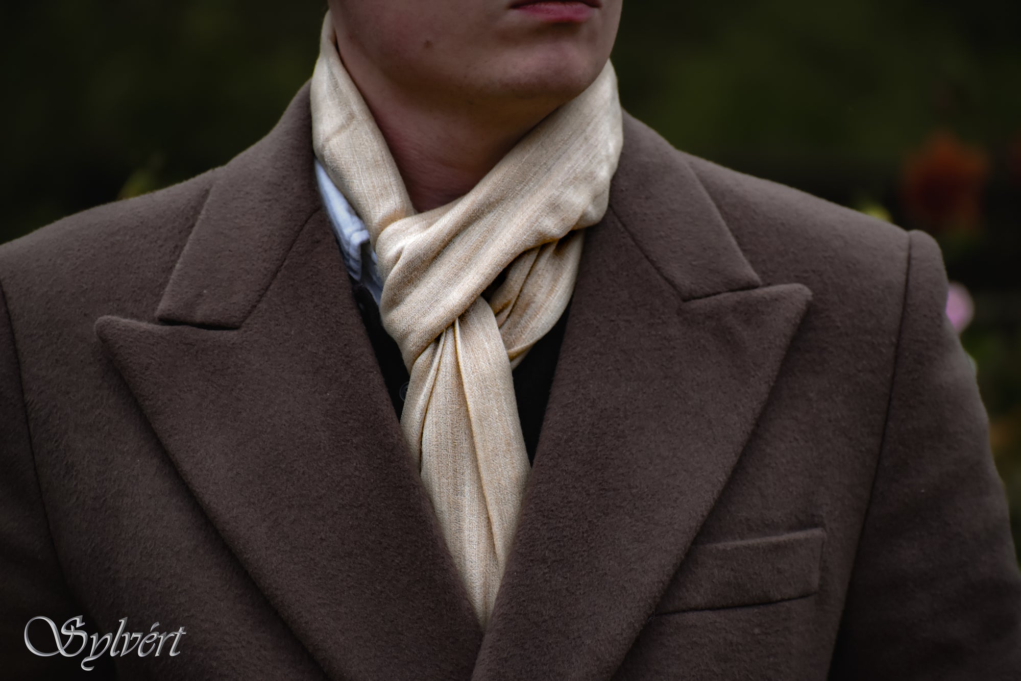 Sylvért, Pashmina, Coronis, Corvella, 100% Natural, organic, undyed, Luxury, Heritage, Sustainable, slow fashion, quiet luxury. Sylvert. Scarf, Stole, Shawls, Hand loomed, cruelty-free