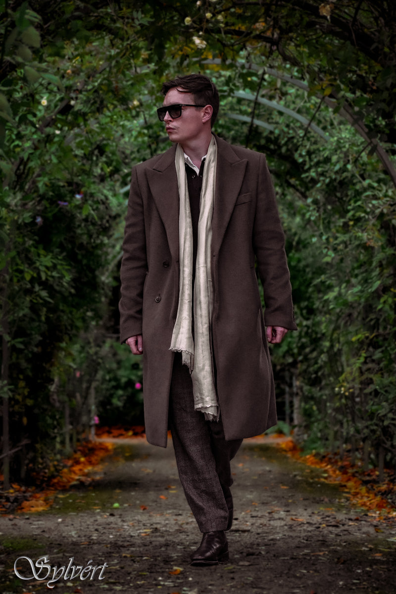 Sylvért, Pashmina, Coronis, Corvella, 100% Natural, organic, undyed, Luxury, Heritage, Sustainable, slow fashion, quiet luxury. Sylvert. Scarf, Stole, Shawls, Hand loomed, cruelty-free