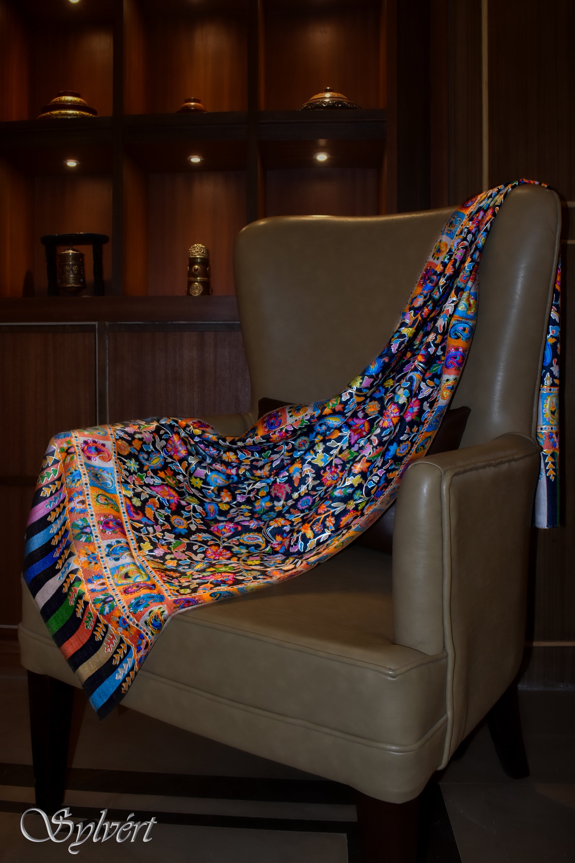 Sylvért, Cashmere, Rivanor, Rivaya, Kalamkari, 100% Natural, Organic Dye, Luxury, Heritage, Sustainable, slow fashion, quiet luxury. Sylvert. Embroidered, 