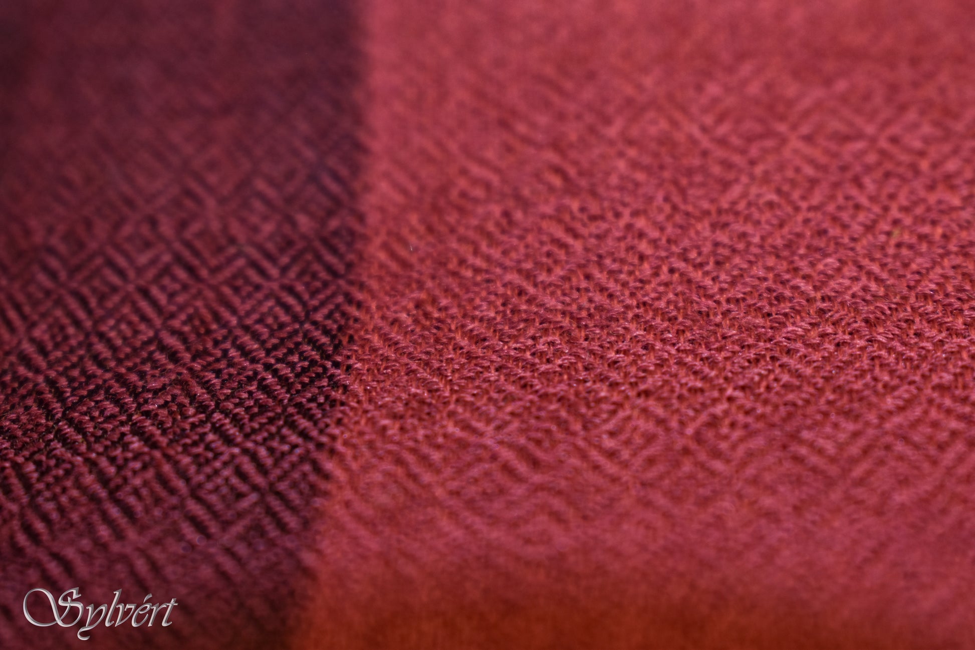 Sylvért, Cashmere, Rivanor, Rivesto, 100% Natural, Organic Dye, Luxury, Heritage, Sustainable, slow fashion, quiet luxury. Sylvert. Self Design. Bordered, Stole, Scarf , Shawl.